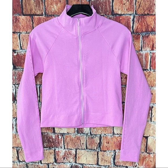 NWT Fabletics Nixie Crop SculptKnit® Jacket II Purple Large High Neck Zip Front - Picture 2 of 7